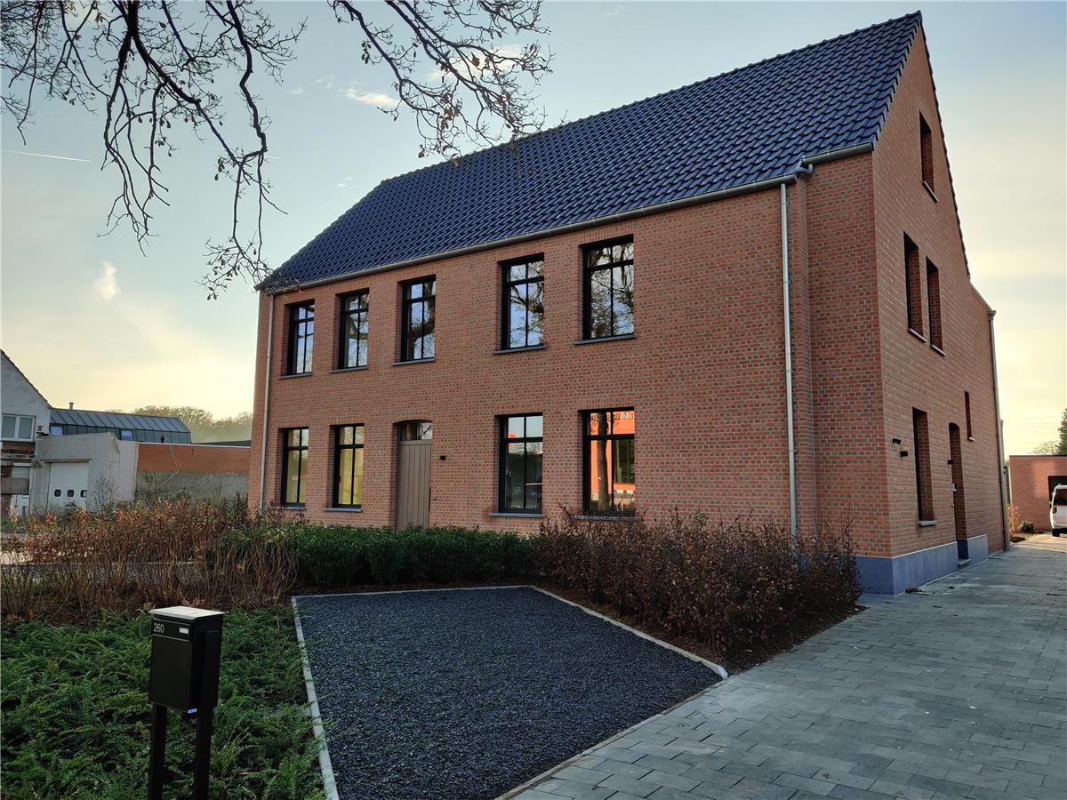 1 Halfopen nieuwbouwwoning - Mark Raats Bouwbedrijf (2910  Essen- Wildert, Kalmthoutsesteenweg 260)